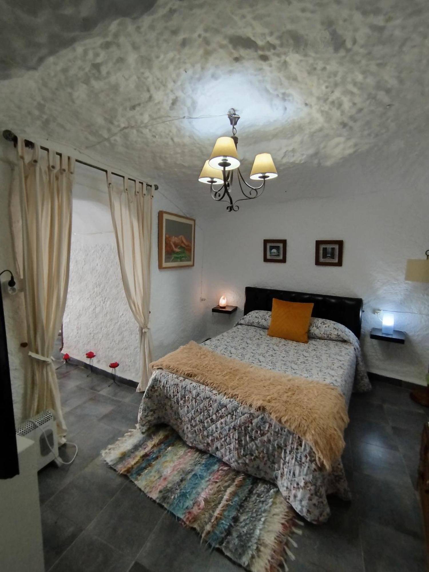 Cueva La Loli Villa Guadix Exterior photo