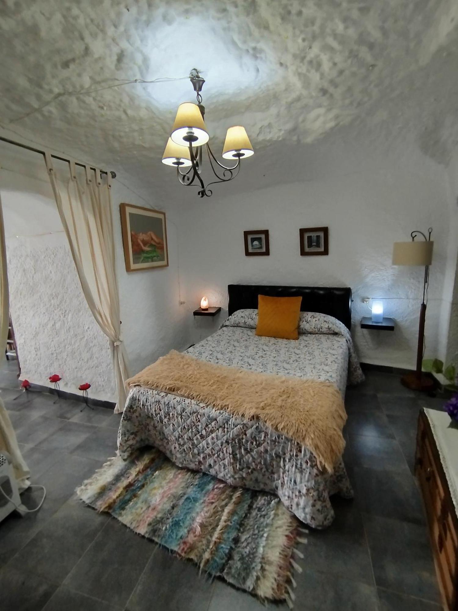 Cueva La Loli Villa Guadix Exterior photo